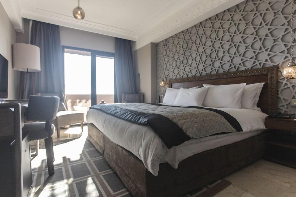 Hivernage Hotel & Spa Marraquexe Exterior foto A bedroom at the hotel