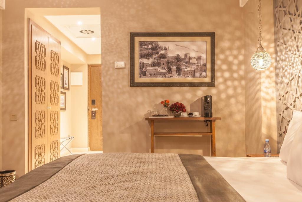 Hivernage Hotel & Spa Marraquexe Exterior foto A room at the hotel