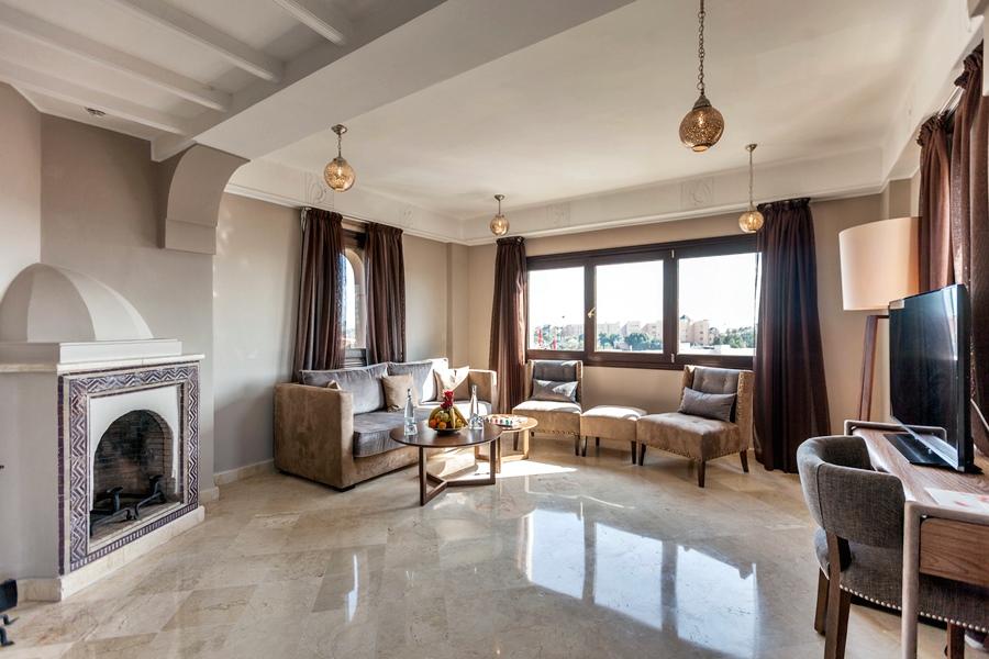 Hivernage Hotel & Spa Marraquexe Exterior foto A living room in a luxury apartment