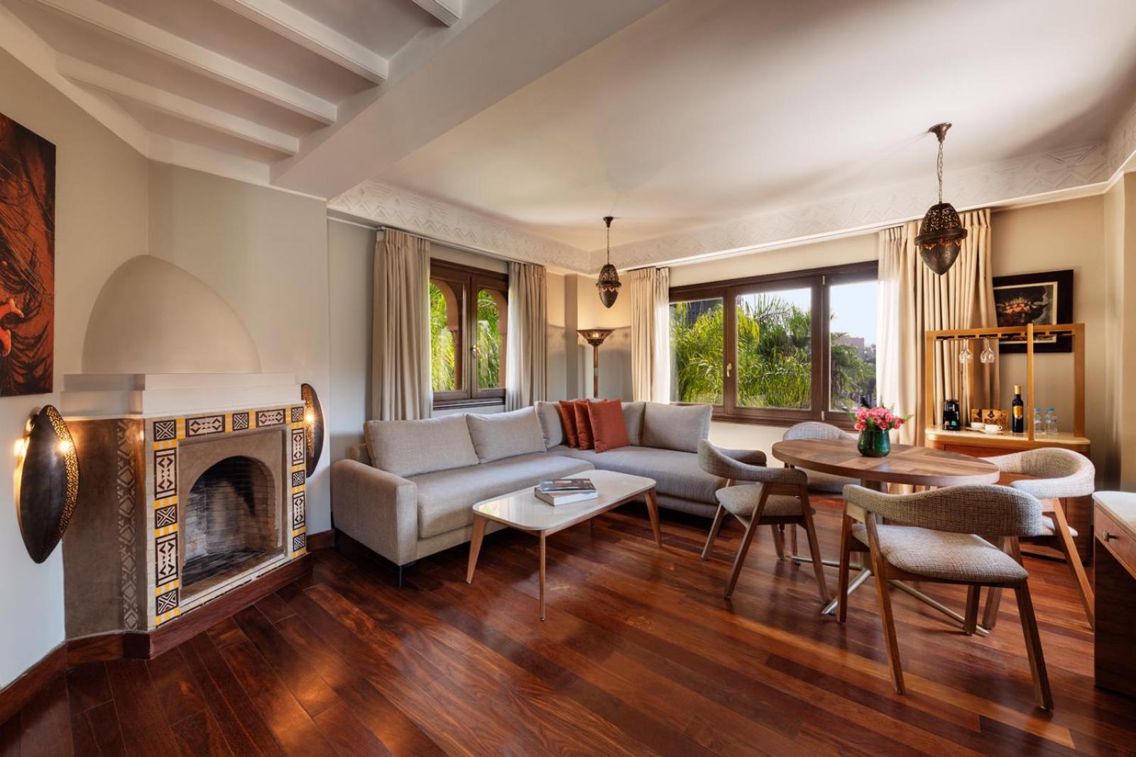 Hivernage Hotel & Spa Marraquexe Exterior foto A living room in a hotel